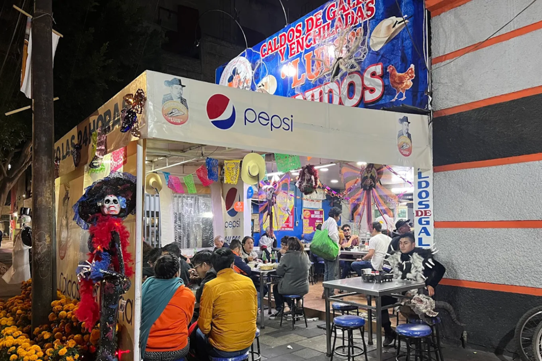 Excelente servicio en CALDOS DE GALLINA LUIS