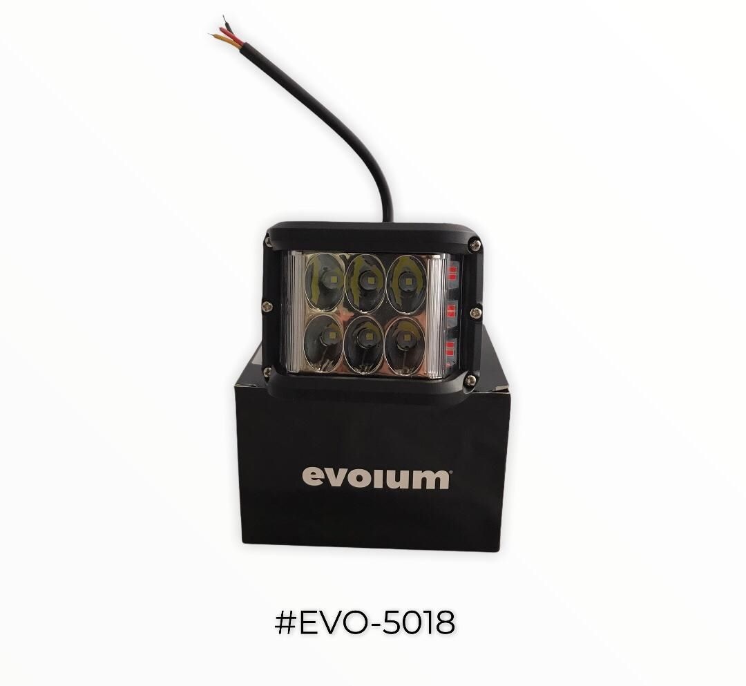 EVO-5018 - EVOLUM FARO CUADRADO CON ESTROBO