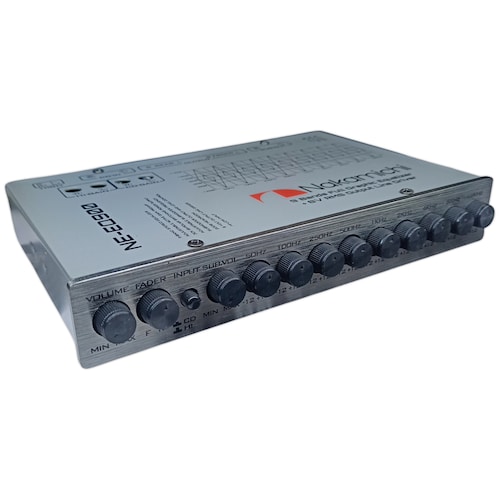NE-EQ900 - NAKAMICHI ECUALIZADOR GRAFICO DE 9 BANDAS + CONTROLADOR DE LINEA DE SALIDA 8V RMS